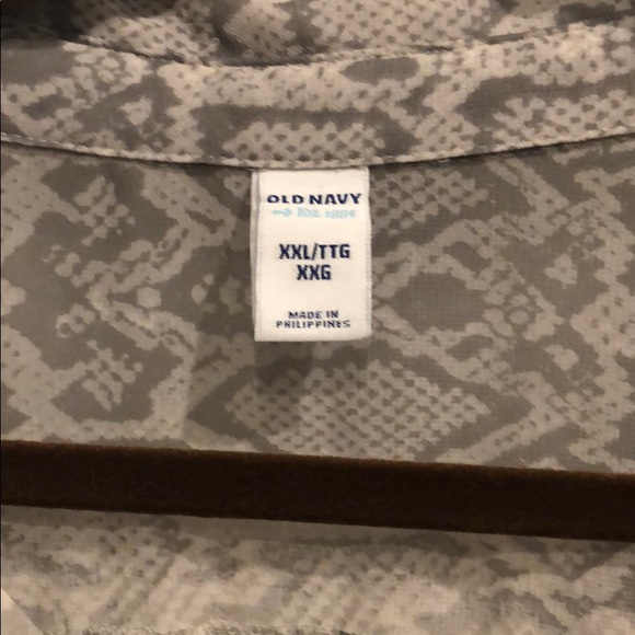 Old Navy Blouse - Picture 2 of 3